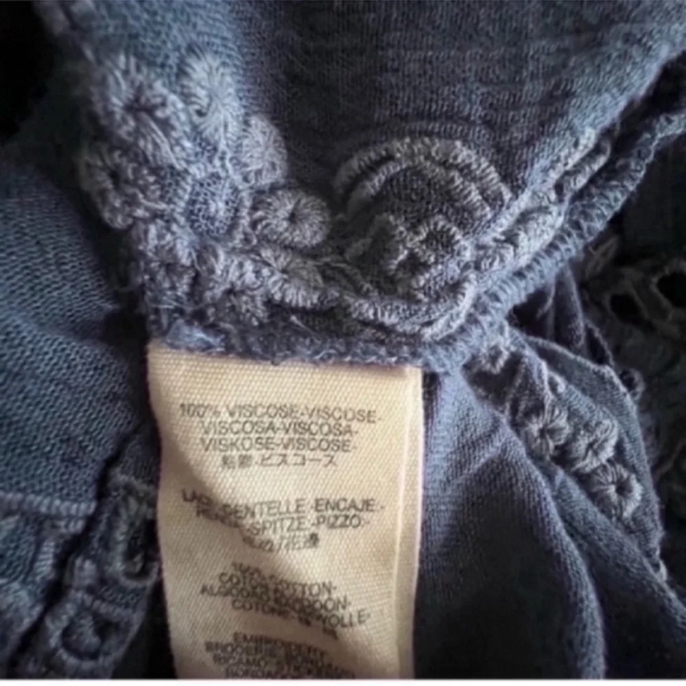 NEW Free People Kiss Kiss Eyelet Lace Ruffle Tunic Navy SZ XS - Picture 12 of 13